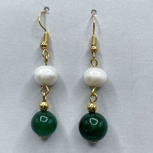 Artisan Handcrafter Emerald Green Gemstone Freshwater Pearl Dangle Earrings
